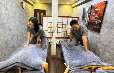 Why Should You Choose Couple Massage Service At YN SPA?